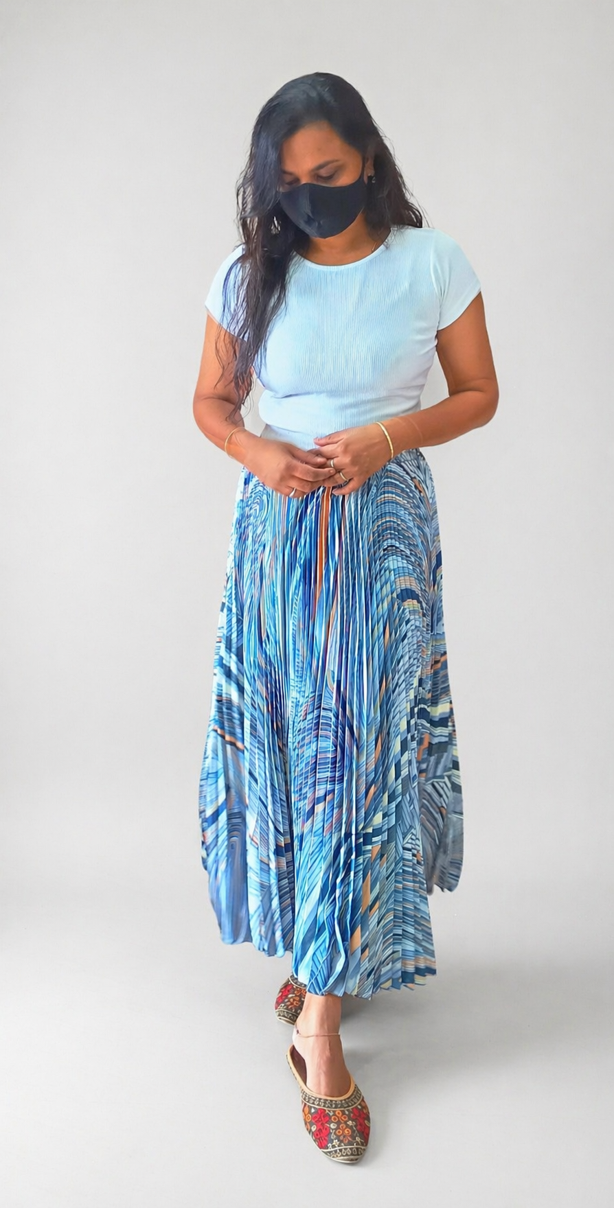 Velisse Blue Abstract Printed Pleated Skirt
