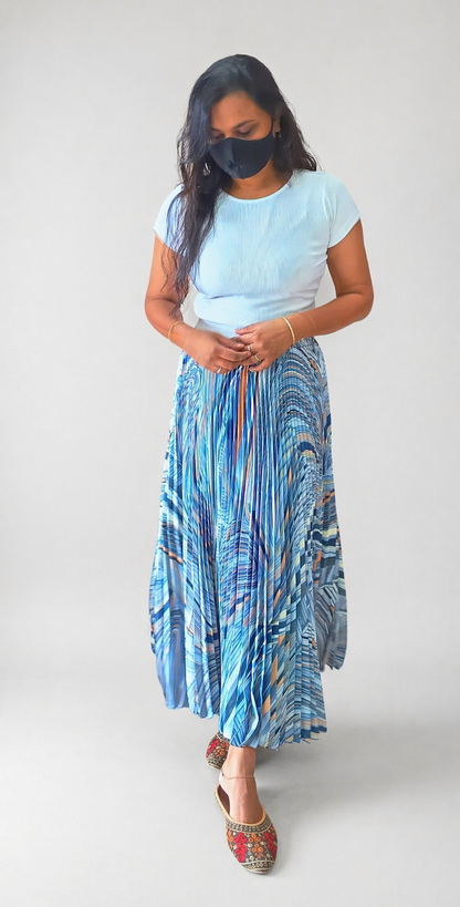 Velisse Blue Abstract Printed Pleated Skirt