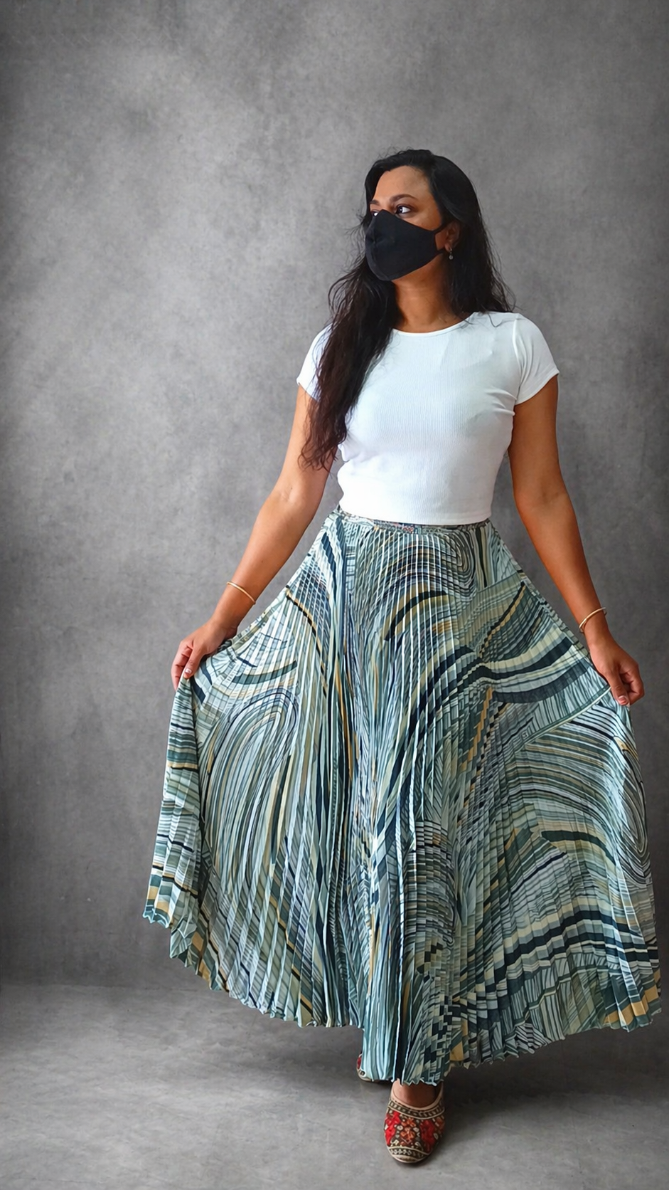 Velisse Sage Green Abstract Printed Pleated Skirt